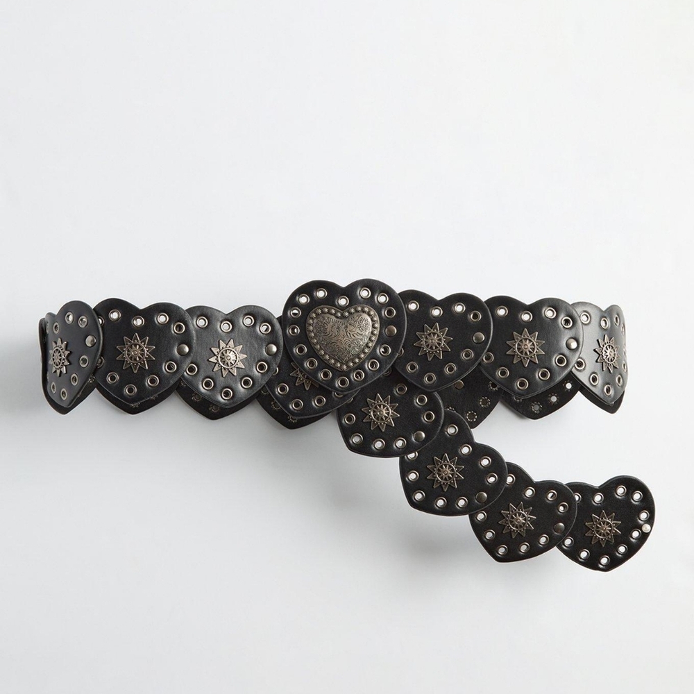 Torrid Heart Belt with Accents Size 2